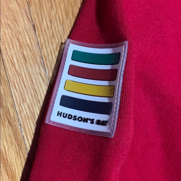 Team Canada Zip Up- Hudsons Bay - Picture 3 of 3